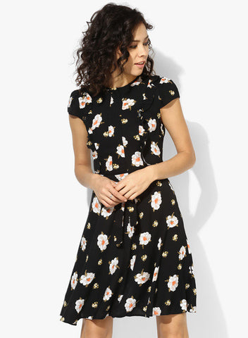 Dorothy-Perkins-Daisy-Fit-And-Flare-Dress