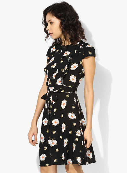 Dorothy-Perkins-Daisy-Fit-And-Flare-Dress